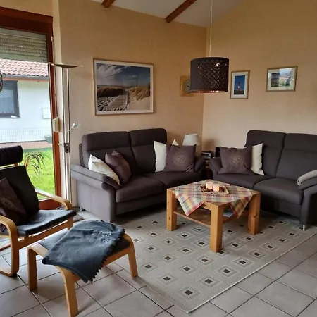 Holiday home Gemuetliches Mit Eigenem Garten