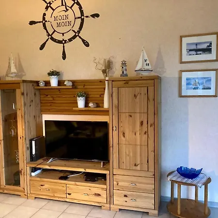 Gemuetliches Mit Eigenem Garten Holiday home Butjadingen